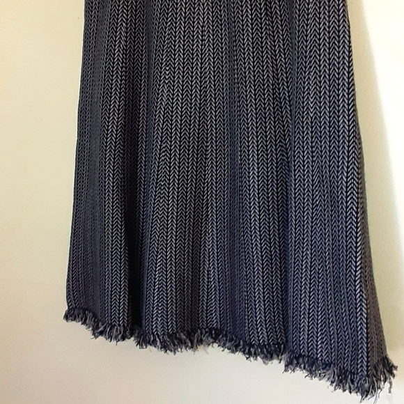 PHILOSOPHY SKIRT Black White SKATER EYELASH HEM NEW! - Picture 4 of 4